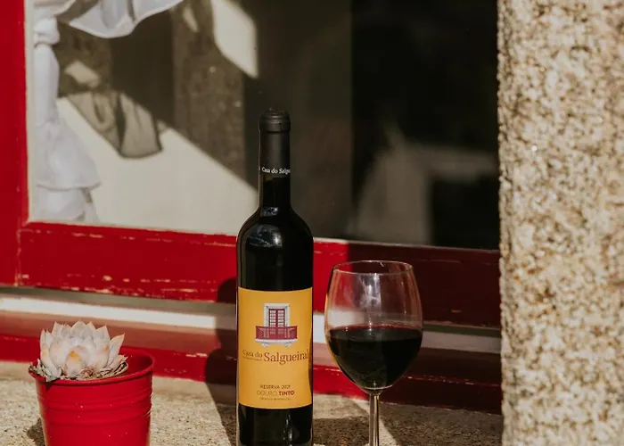 Casa Do Salgueiral مزرعة للإقامة